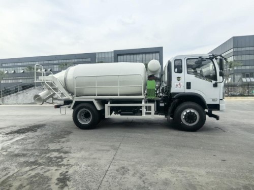 內(nèi)蒙KJC-5礦用混凝土攪拌運輸車