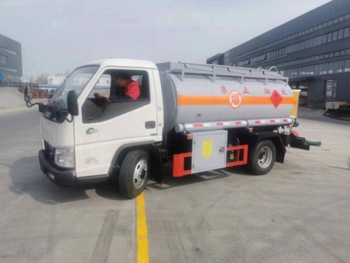 內(nèi)蒙CY-3000(A)礦用油料運輸車